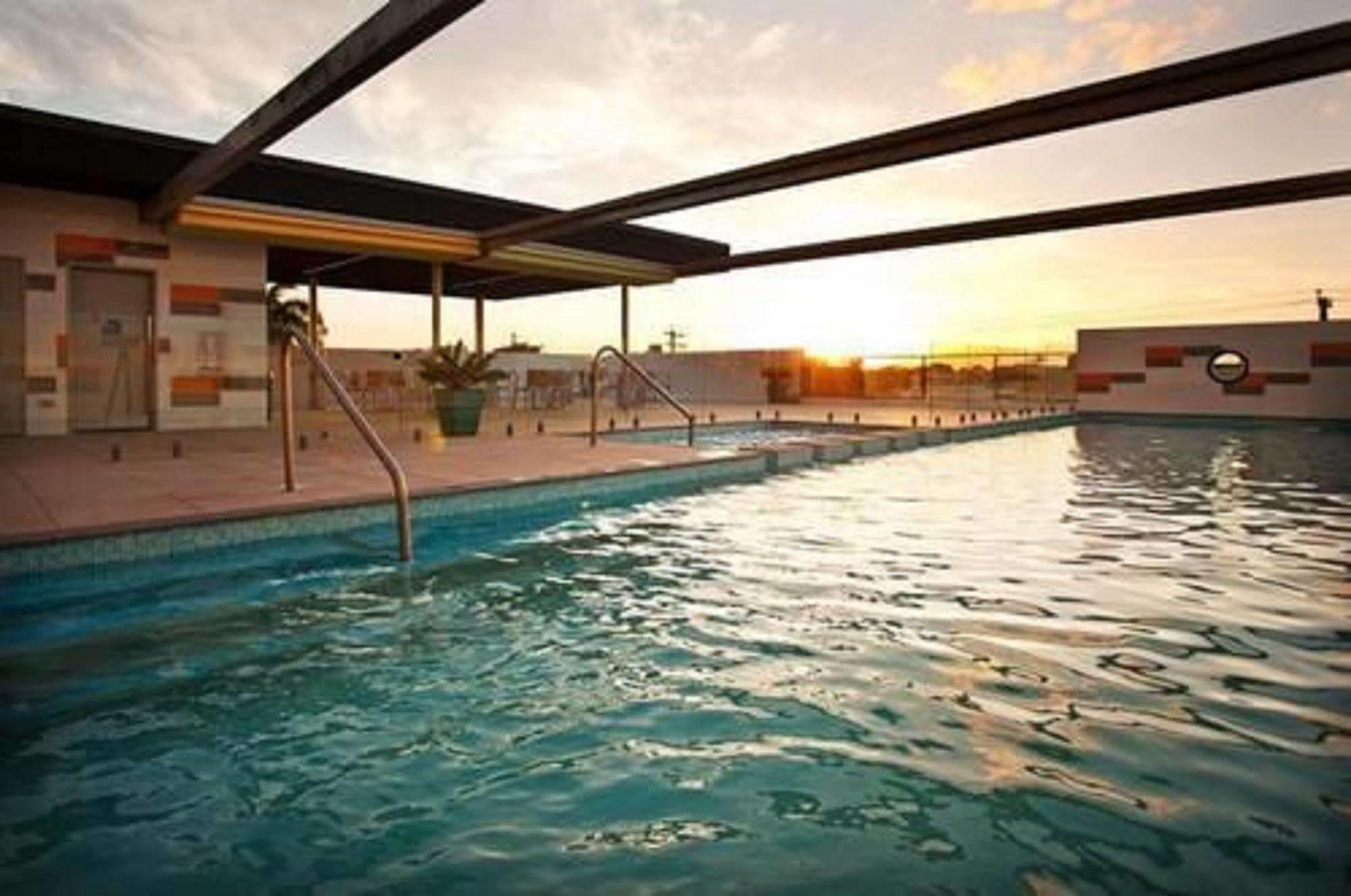 Quest Mackay On Gordon Aparthotel Exterior photo